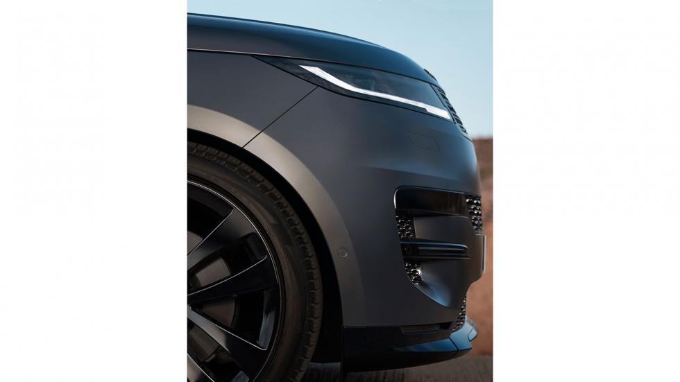 Το Range Rover Sport αποκτά έξτρα προστασία με το πακέτο Stealth